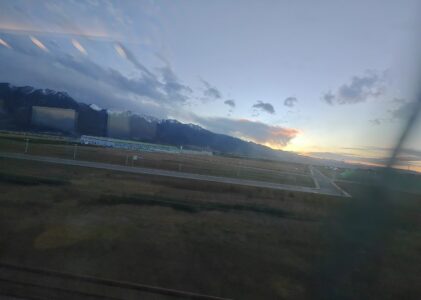 中点，抉择，转向？