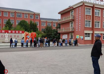 一切好像恢复了往常